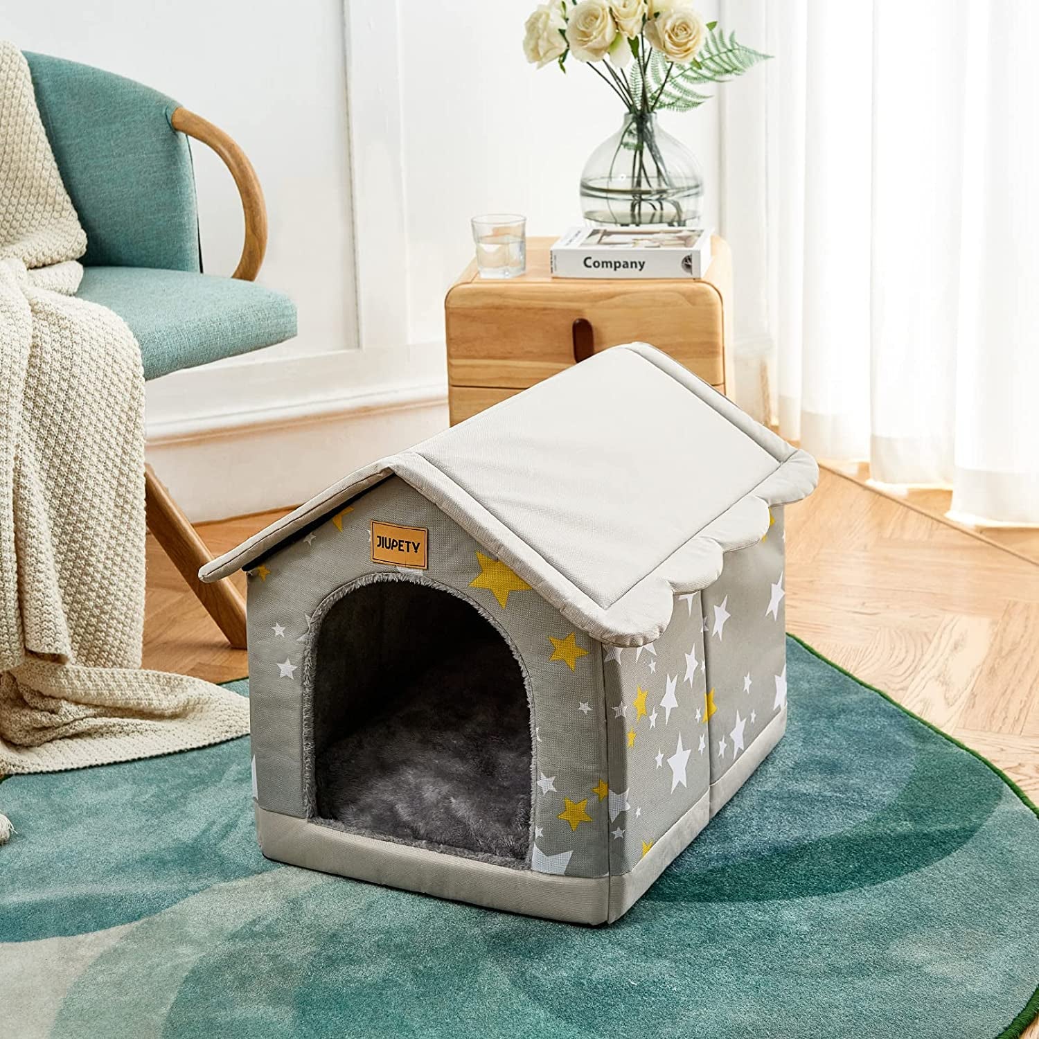 Indoor outdoor 2024 pet bed